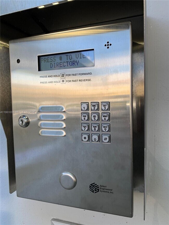 Building Photo - 130 Mendoza Ave