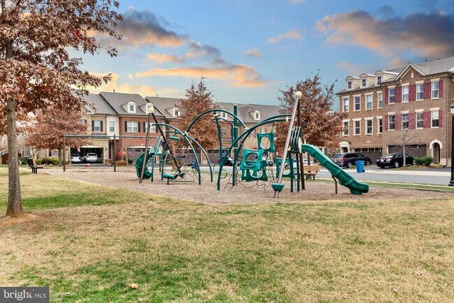 Building Photo - 23611 Rose Leigh Terrace