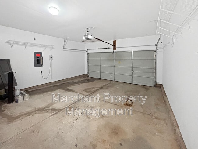 Building Photo - 125 Wild Dogwood Way