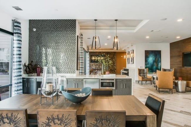 Building Photo - 2 bedroom in Dallas TX 75235
