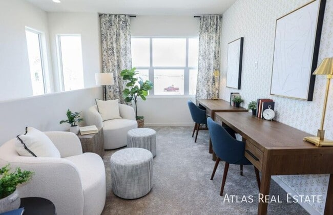 Building Photo - 2376 N 79th Pl