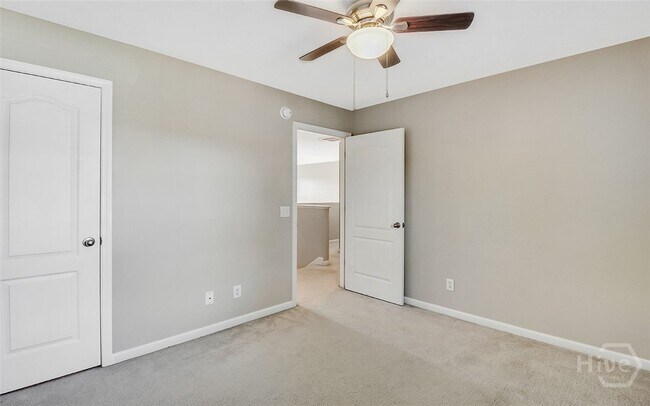 Building Photo - 601 Bristol Way