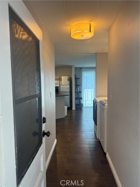 Building Photo - 21851 Newland St