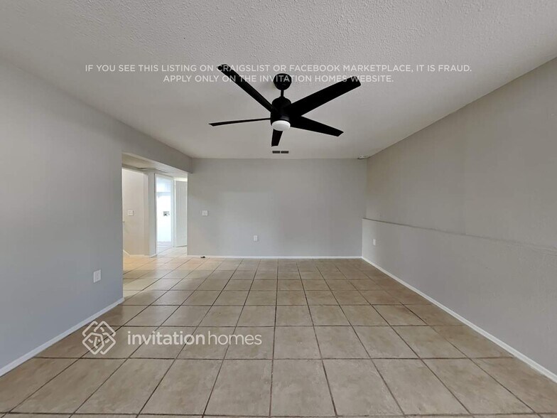 Building Photo - 1208 W Sand Hills Ct