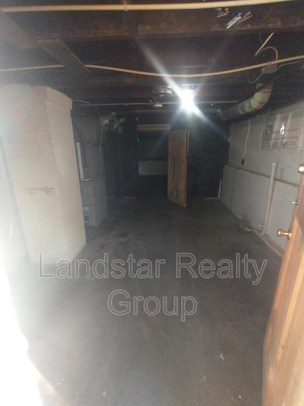 Building Photo - 1508 Sale Ave