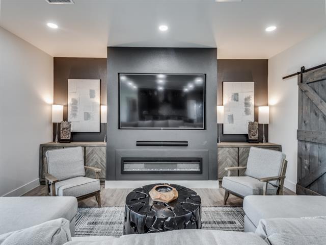 Building Photo - 107 Pond Trail