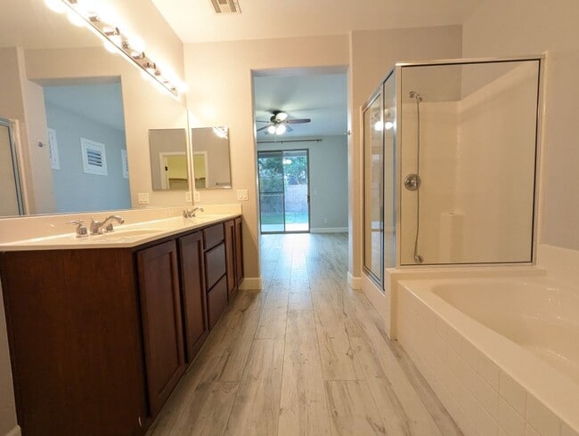 Building Photo - 8213 Fowler Falls Ct