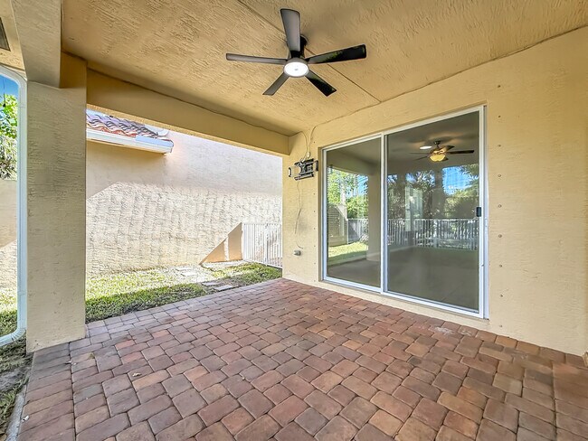 Building Photo - 57 Atwell Dr
