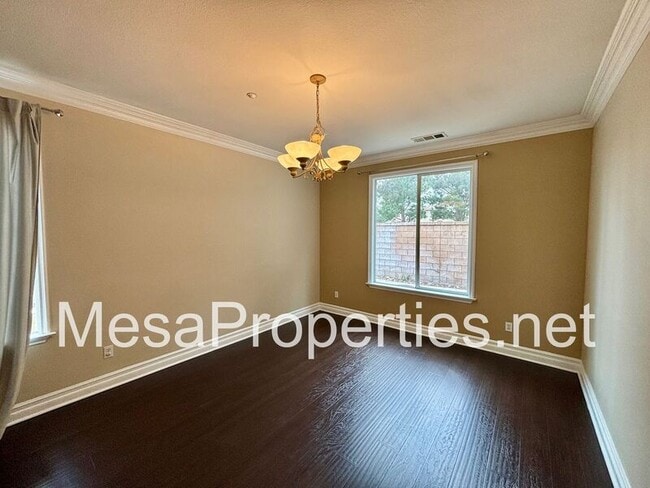 Building Photo - 15471 American Way