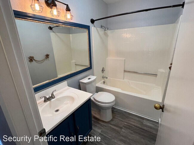 Building Photo - 2 br, 2 bath House - 152 Glenwood