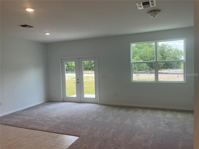 Building Photo - 497 Madison Dr