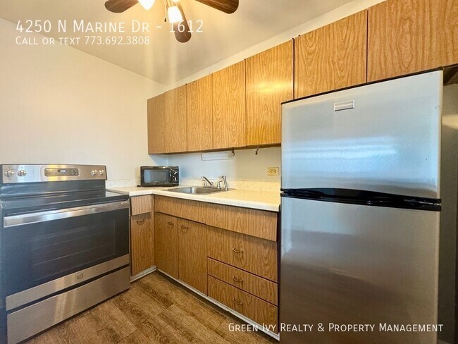 Building Photo - 4250 N Marine Dr