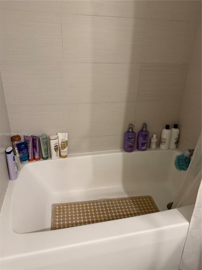 Building Photo - 4250 Biscayne Blvd