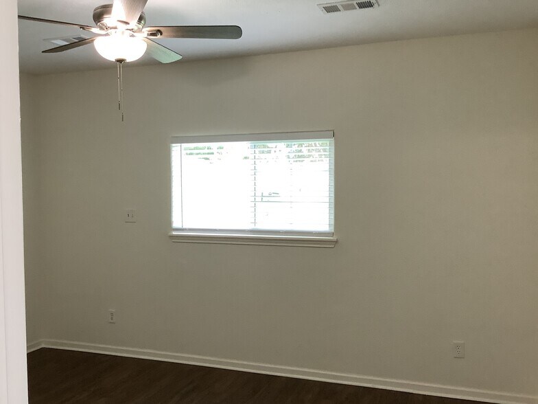 Building Photo - 3340 Zubin Ln