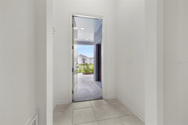 Building Photo - 1620 Marksman Rd