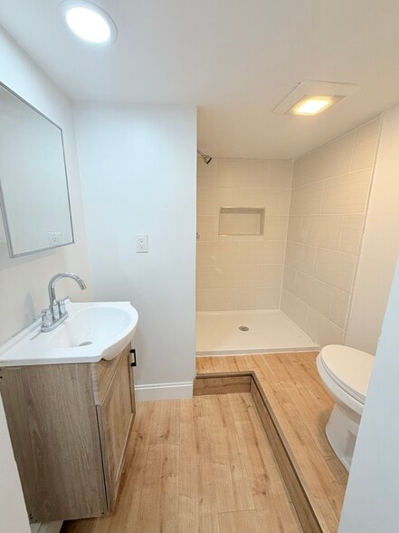 Building Photo - 22 Franklin St