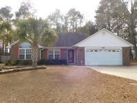 Building Photo - 3560 Oleander Dr