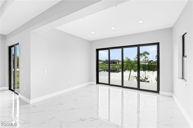 Building Photo - 2507 NW 25th St