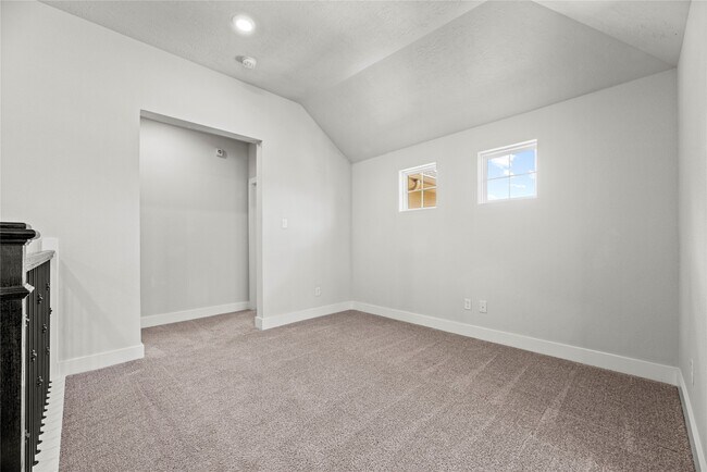 Building Photo - 1707 McCrae Hill Ct