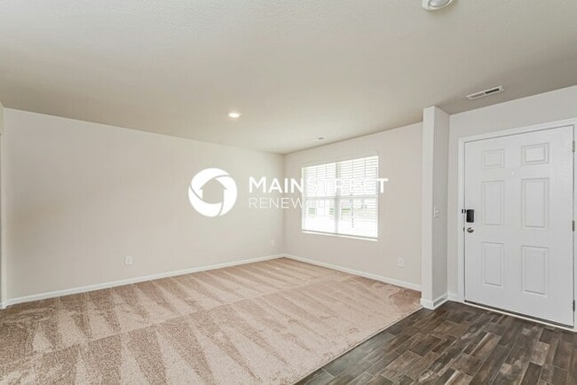 Building Photo - 4 Bedroom Pet-Friendly Home in Zebulon, NC with Main Street Renewal