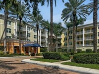 Building Photo - 802 W Windward Way