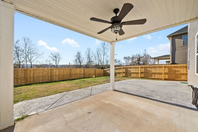 Building Photo - 1180 Henry Pl Blvd