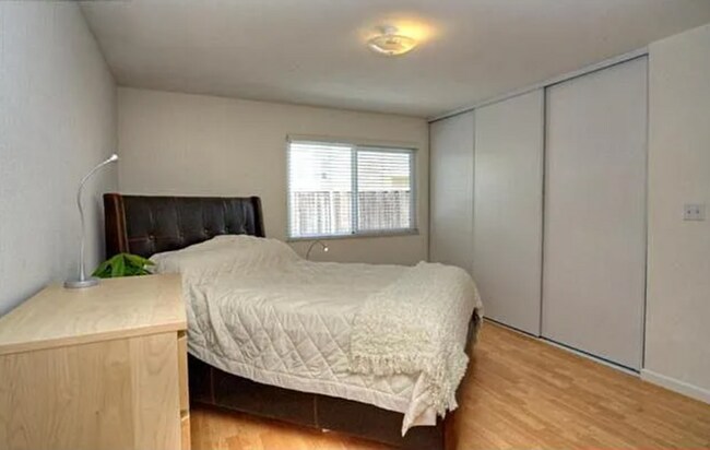 Building Photo - Charming 3-Bedroom Home in Fremont!!