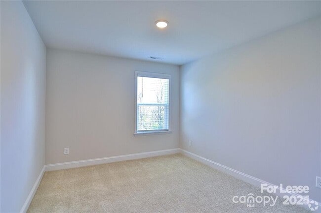 Building Photo - 13106 Settlers Trail Ct