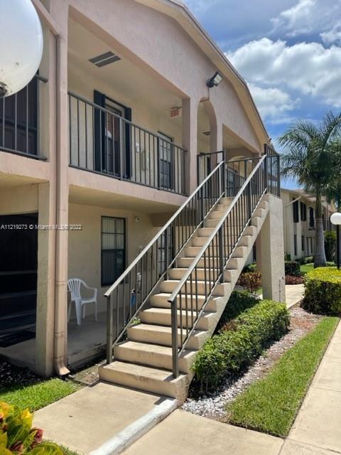 Building Photo - 9480 Boca Cove Cir