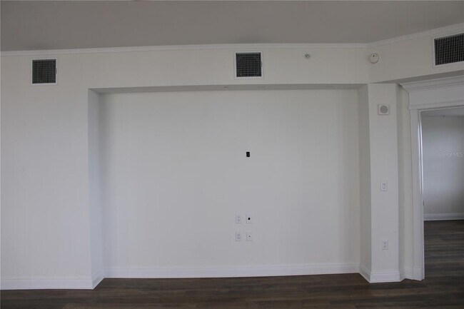 Building Photo - 2825 Terra Ceia Bay Blvd