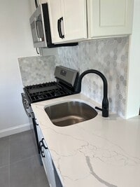 Building Photo - Columbia Gardens Apartments