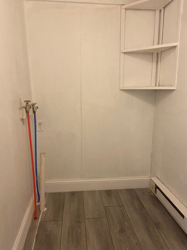 Building Photo - Single Family Home in Branson