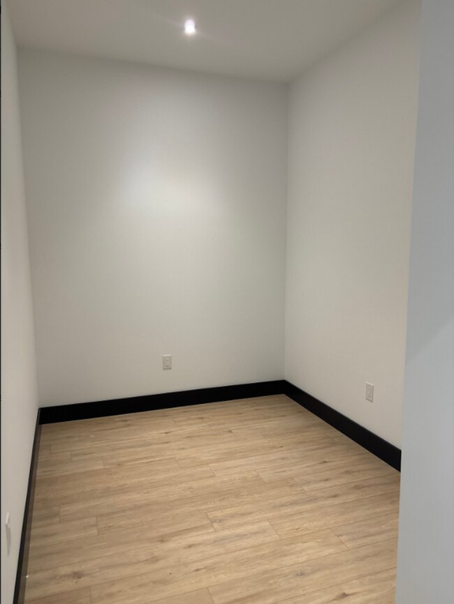 Building Photo - Watermark Residences