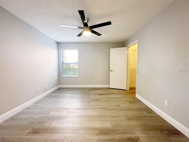 Building Photo - 5124 Conroy Rd