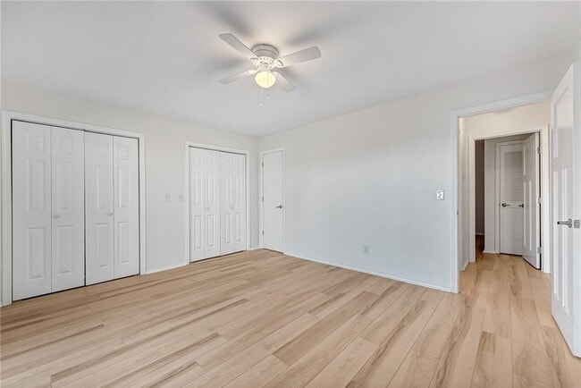Building Photo - 14804 Dutchmans Dr
