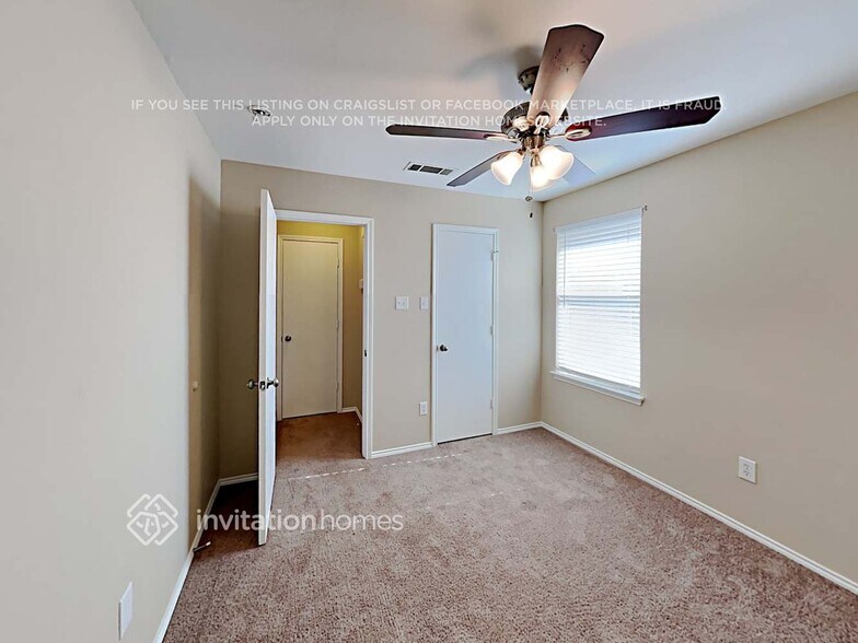 Building Photo - 12204 Shadow Wood Trail