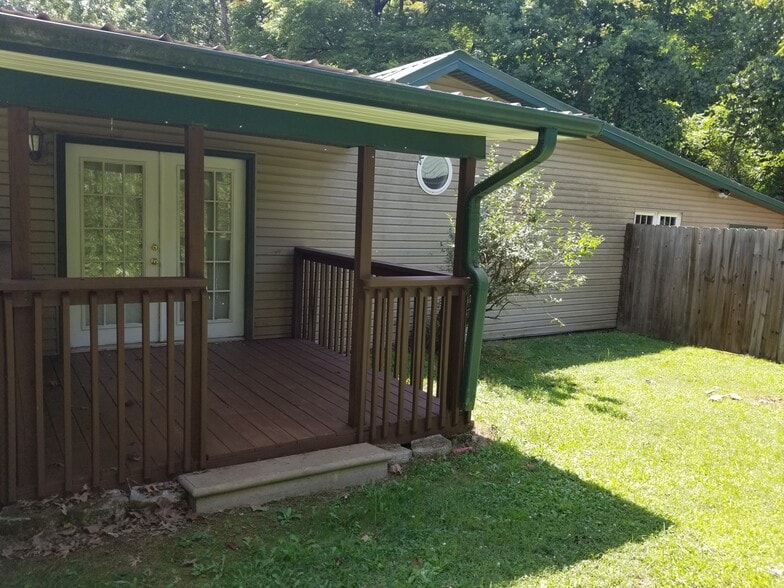 Building Photo - 173 Lacy Hollow Rd