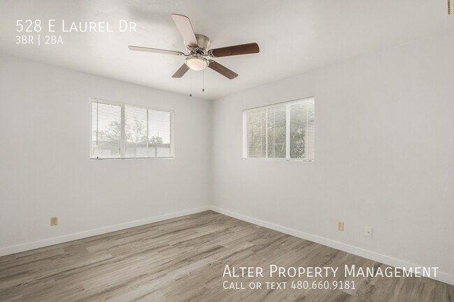 Building Photo - 528 E Laurel Dr