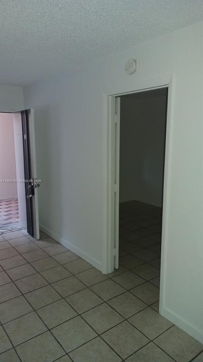 Building Photo - 8400 SW 133rd Avenue Rd