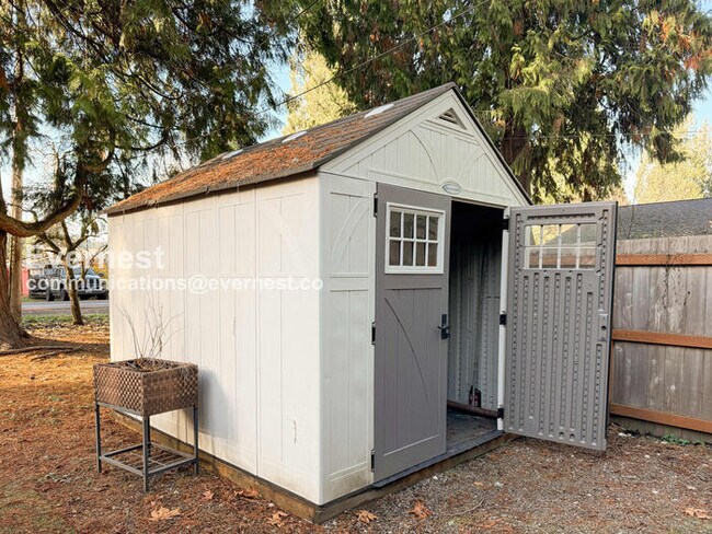 Building Photo - 4724 327th Ave NE