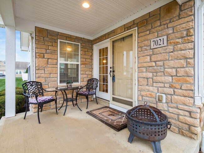 Building Photo - 7021 Kinsale Ln