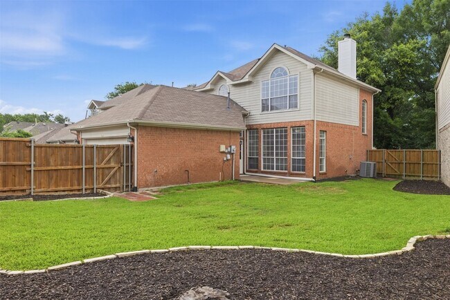 Building Photo - 3221 Corning Dr