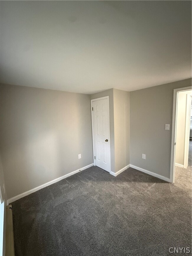 Building Photo - 22 Magnolia Rd