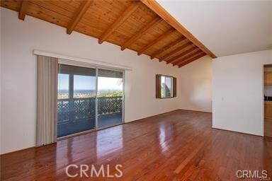 Building Photo - 214 Via Robina