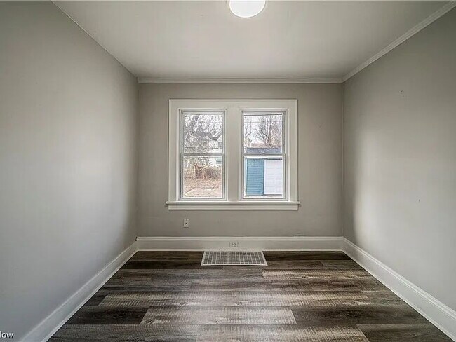 Building Photo - 1514 Clermont Rd