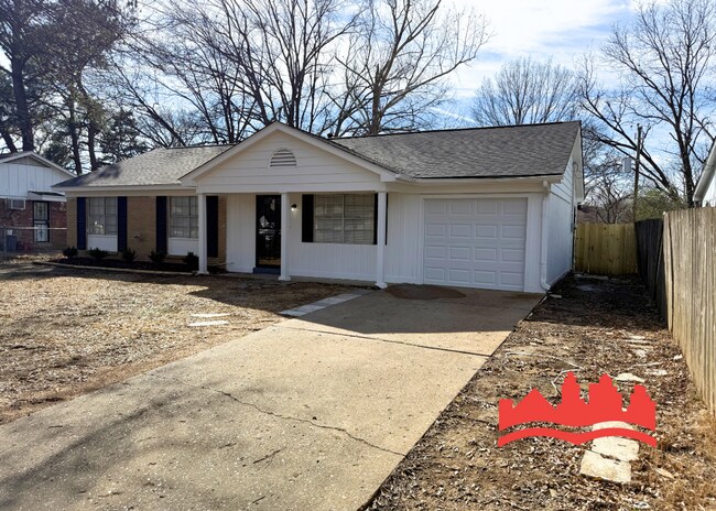 Building Photo - 2567 Thackery Dr