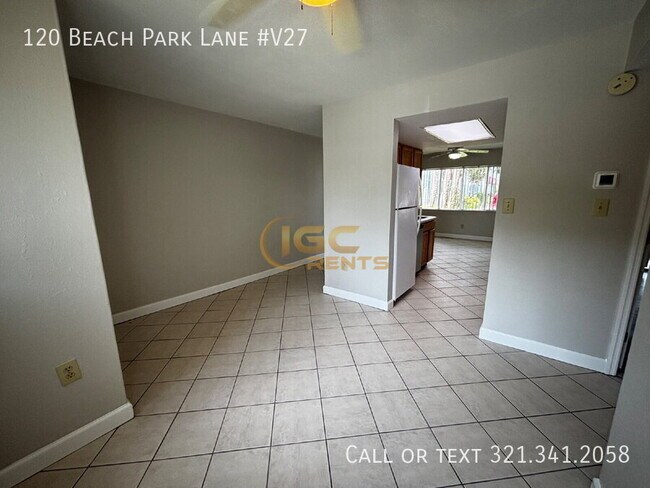 Building Photo - 120 Beach Park Ln