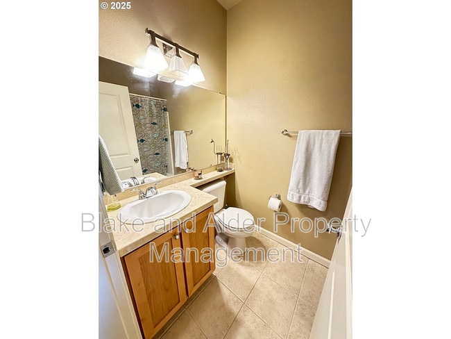 Building Photo - 22832 SW Forest Creek Dr