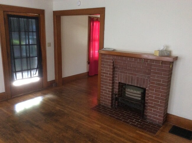 Front door from inside living room - 11 Pratt St