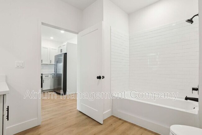 Building Photo - 221 S Bumby Ave